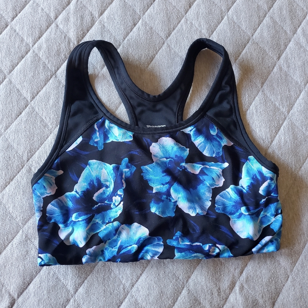 ⭐4/$20 VS PINK Ultimate‎ Unlined Sport Bra Small